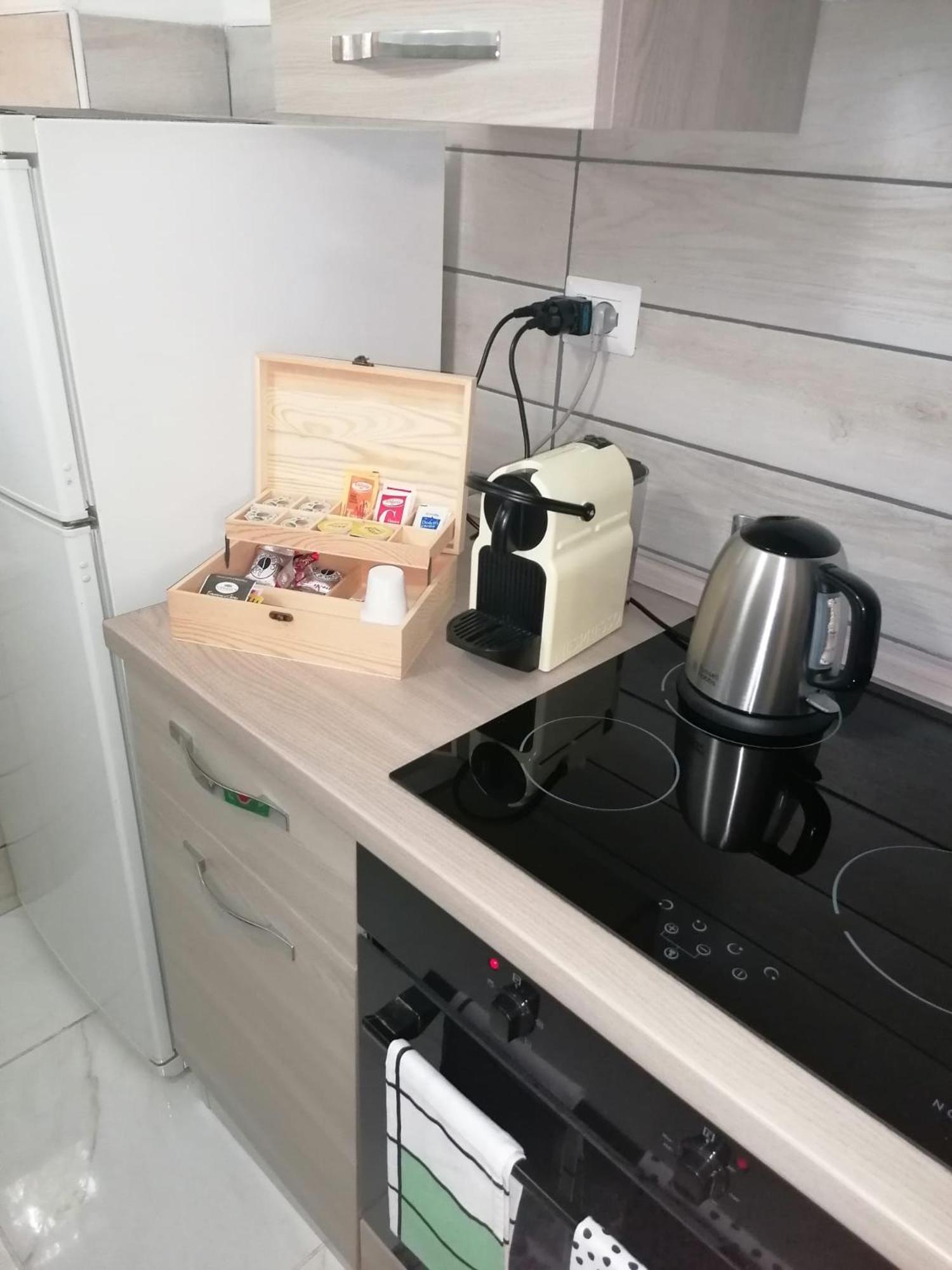 Fiumicino Aeroporto Casa Vacanze Orchidea エクステリア 写真